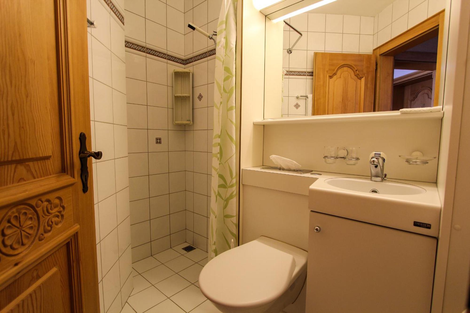 Hotel Schweizerhof Mels Zimmer foto